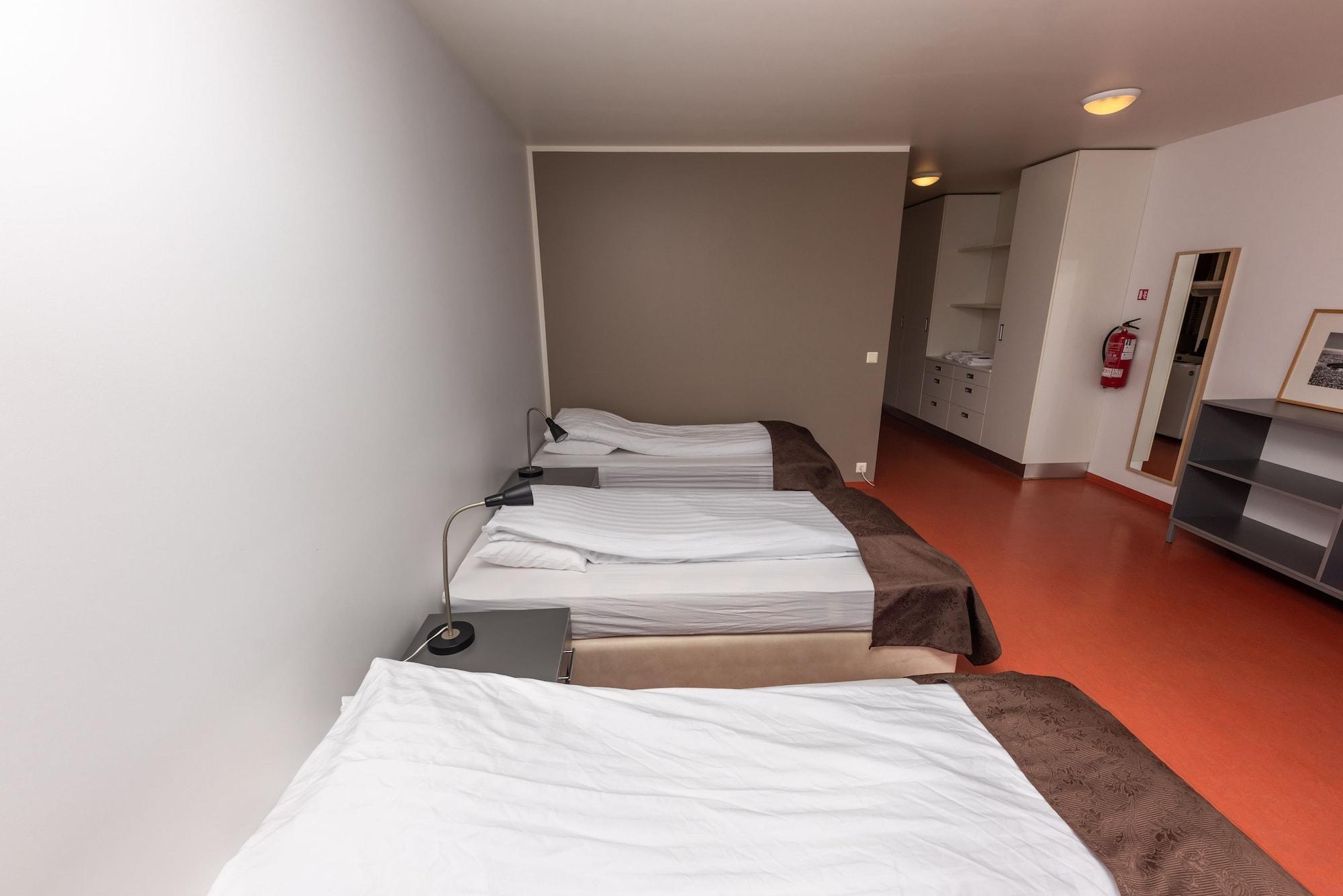 Hotel Bifroest Bagian luar foto