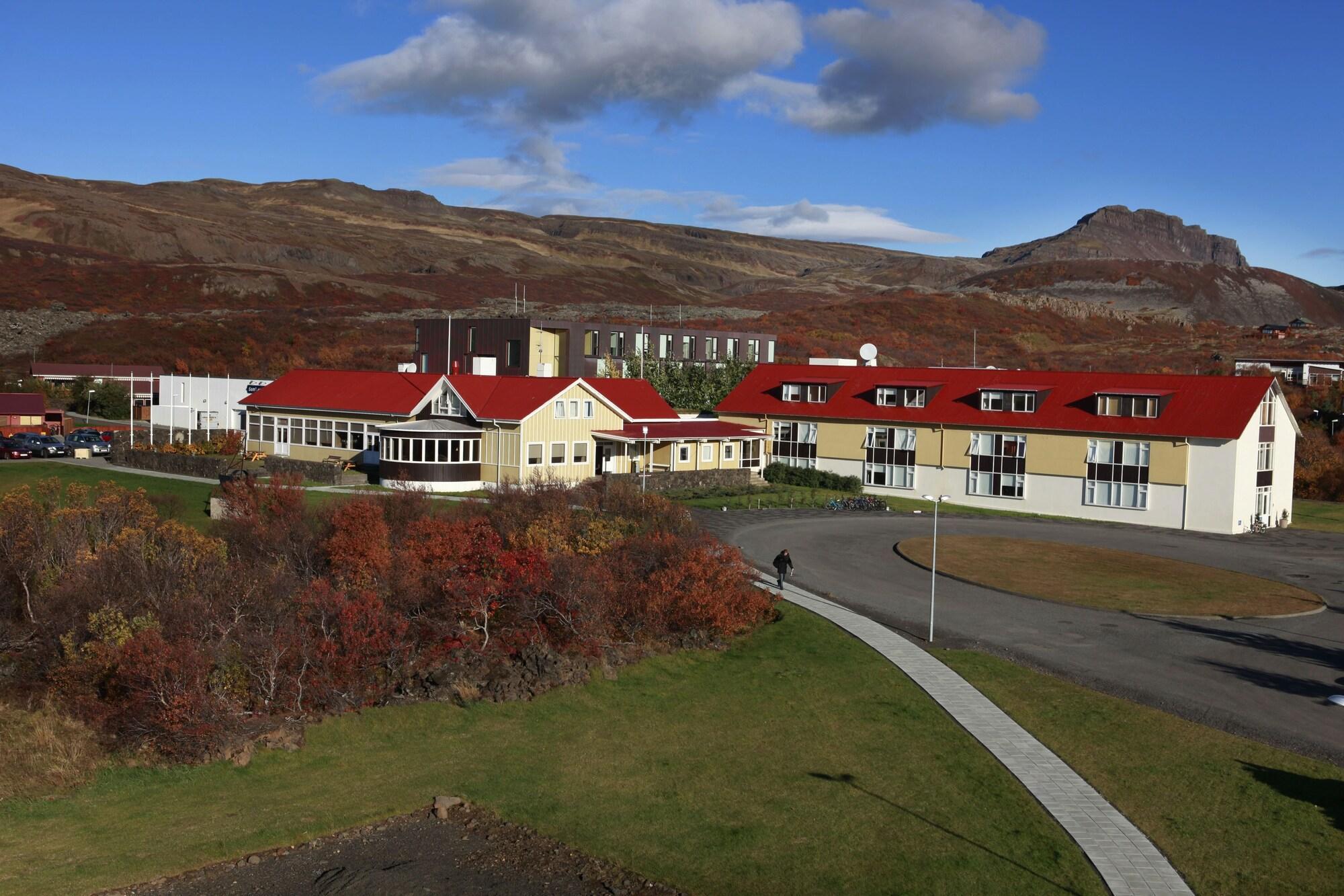 Hotel Bifroest Bagian luar foto